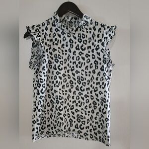 Leopard Print Ruffle Sleeve Top